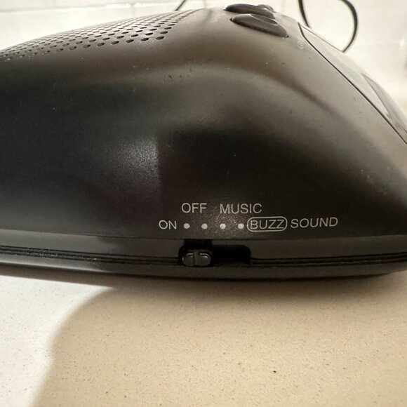 Vintage Timex Nature Sounds Alarm Clock Radio Black Digital Clock T234B - Picture 4 of 5